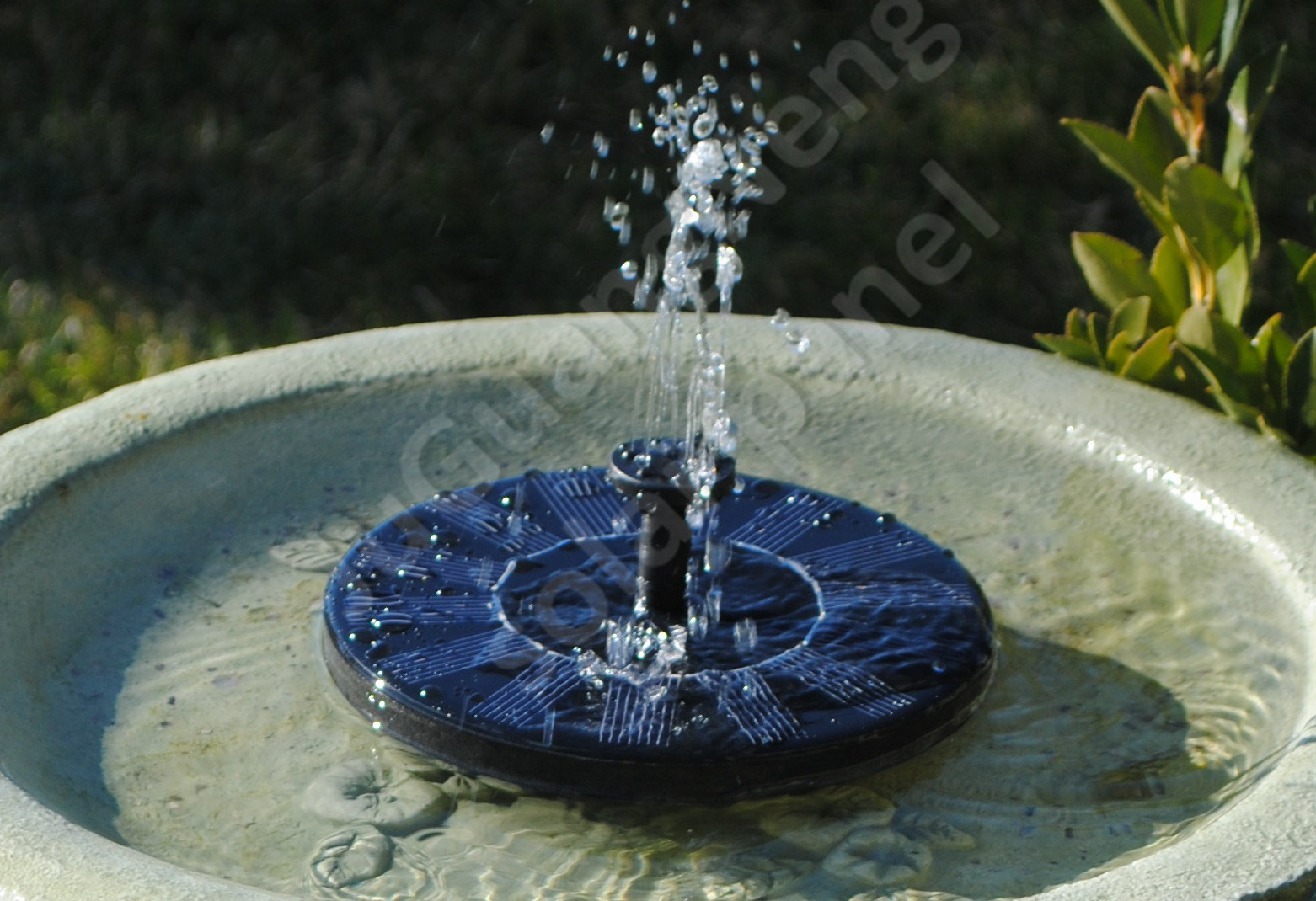 Epoxy resin solar panels for solar fountains