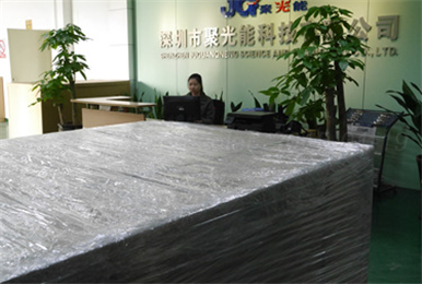 250W solar panels' 40HQ container shipment on 20150119_JuGuangNeng solar